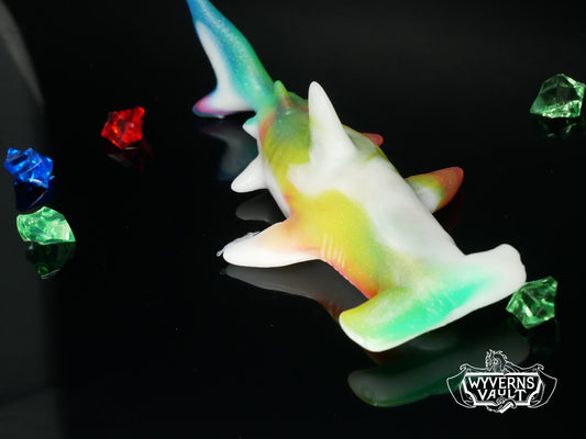 UVGITD - Medium Hammerhead Shark - Supersoft 00-20