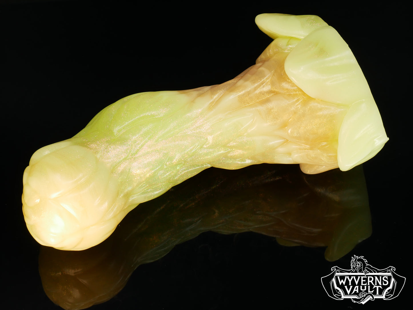 UV - Large Laelia - NC31 - Key Lime