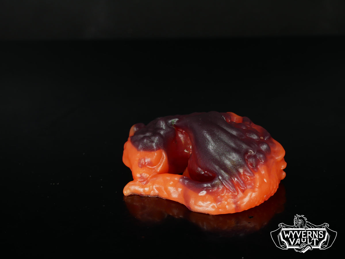 UV - Small Sleeping Wyvern - Soft 00-30